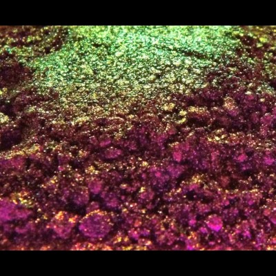 Exquisites: Gaydar Loose Eye Shadow